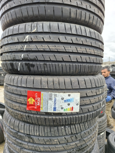 215/45/17 MOMO 91Y
