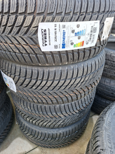 225/45/18  NOKIAN 95V