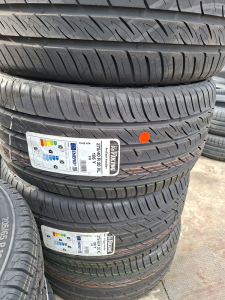 275/40/20 VIKING 106Y
