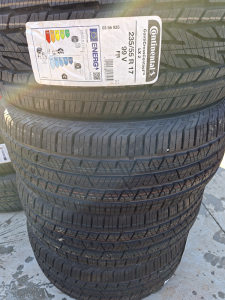 235/55/17 CONTINENTAL 99V