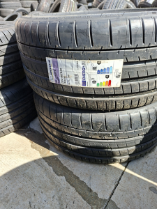 255/40/20 MICHELIN 101Y