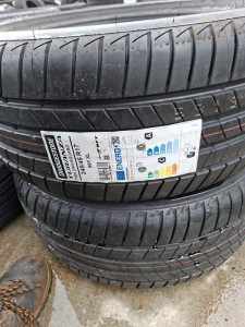 245/45/17 BRIDGESTONE 99Y