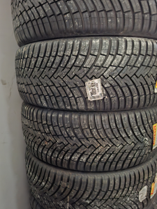205/55/19  PIRELLI 97V