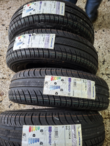 175/70/14 MICHELIN 84T