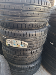 245/50/18 NOKIAN  100Y