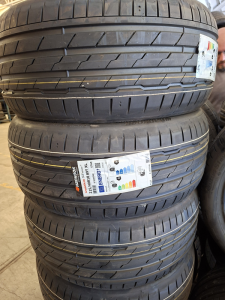 215/40/18 HANKOOK 89Y