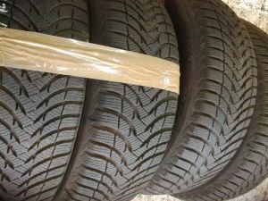 205/60R16 MICHELIN 92H