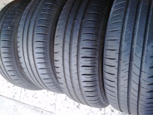 185/55R15  MICHELIN 82H