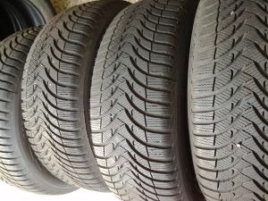 225/55R17 MICHELIN 101V