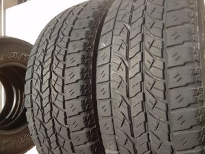 255/65R16 YOKOHAMA  109H