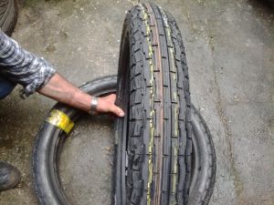 4.10R19 PIRELLI
