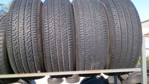 245/65R17 YOKOHAMA  107H