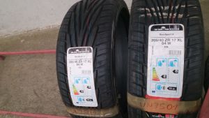 205/40R17 UNIROYAL 84W