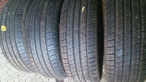 225/60R15 CONTINENTAL 96W