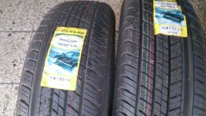 225/60R18 DUNLOP  100H