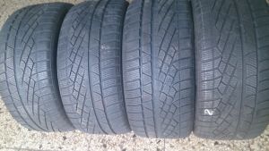 275/40R19 PIRELLI 105V - 245/45R19 PIRELLI 102V