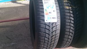 155/60R15 KUMHO  74T