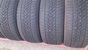 215/50R17 DUNLOP 95V