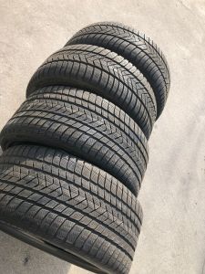 315/35/22 - 285/40/22 PIRELLI 111V - 110V