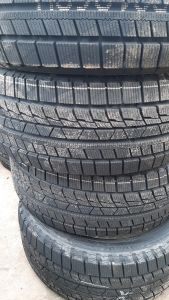 245/40/19 TOURADOR 98V