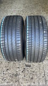 235/45/20 MICHELIN 100V