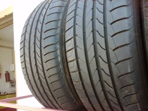 235/55R18 GOOD YEAR 100Y