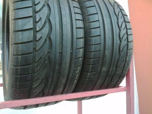 275/35R18 DUNLOP  95Y