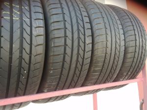 215/50R17  GOOD YEAR 91V
