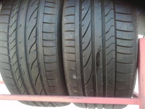 235/35R19 BRIDGESTONE 87Y