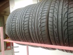 205/40R17 DUNLOP 84W
