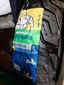 130/70/16 MICHELIN 61S