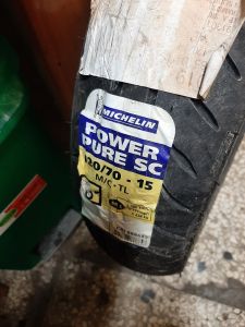120/70/15 MICHELIN 56S