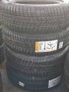 225/60/18 PIRELLI 104H