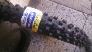 90/90/21 MICHELIN 54R