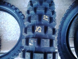 4.25R17 MICHELIN  64S